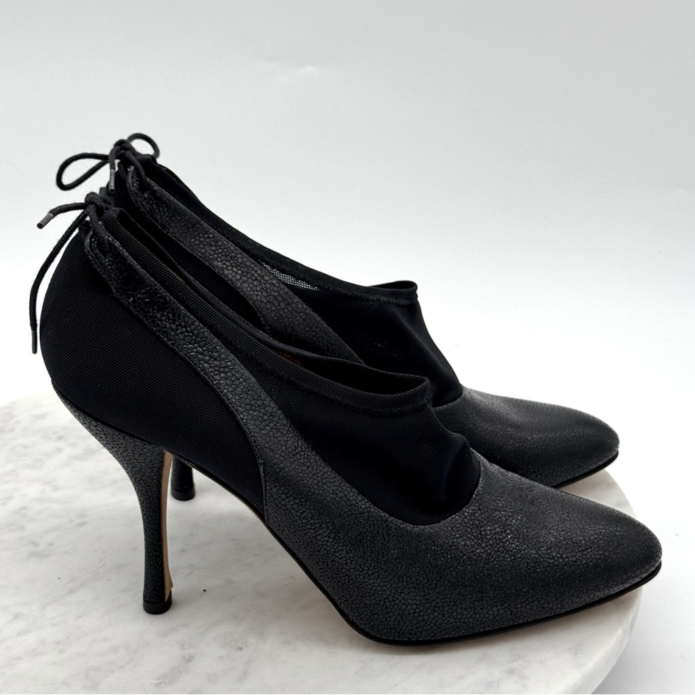 DKNY Women’s Black Sheer and Shine Fully Foot Cover Pointy‎ Toe Heels Size 10